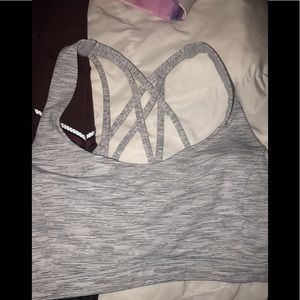 Lululemon free to be serene bra